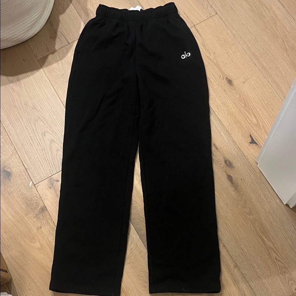 ALO Yoga Black Joggers